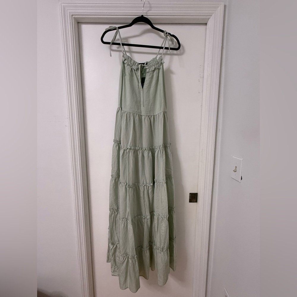 NWT- Lulus Light/Mint Green Tiered Maxi Dress